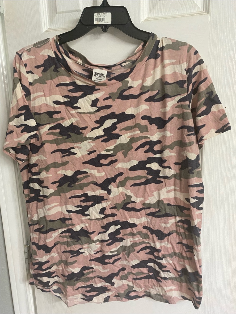 VSPink Camo Short Sleeve Tee